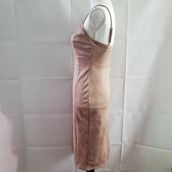 Camel Color Bodycon Dress Size M Slit Back - Picture 2 of 4